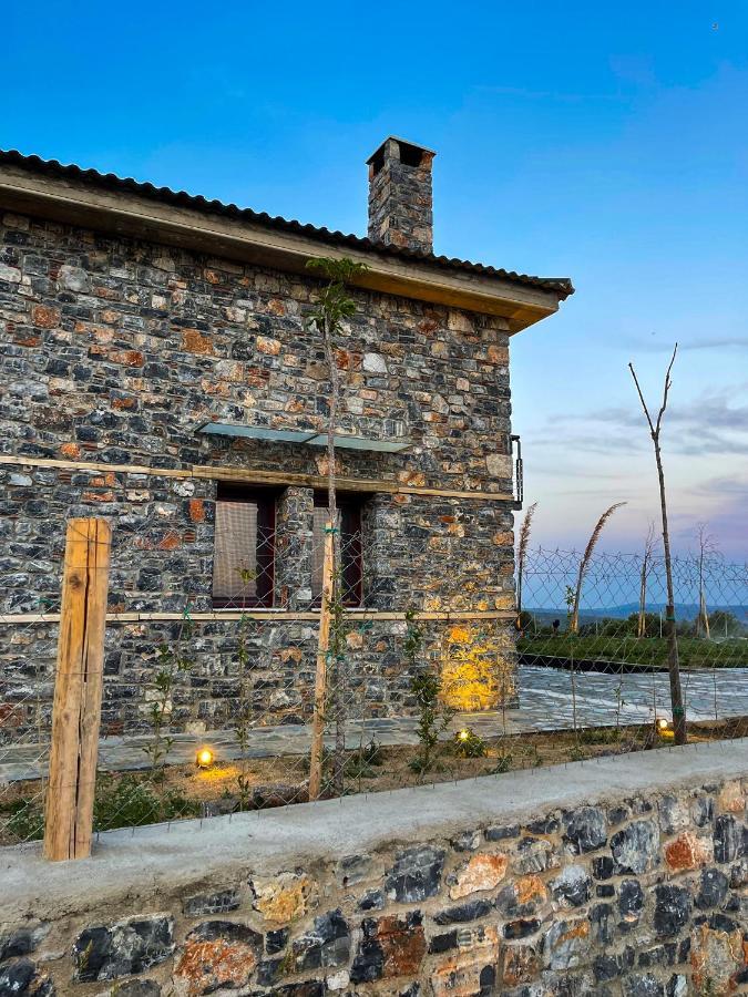 Modern Stone Villas With Swimming Pool Aliveri Ngoại thất bức ảnh